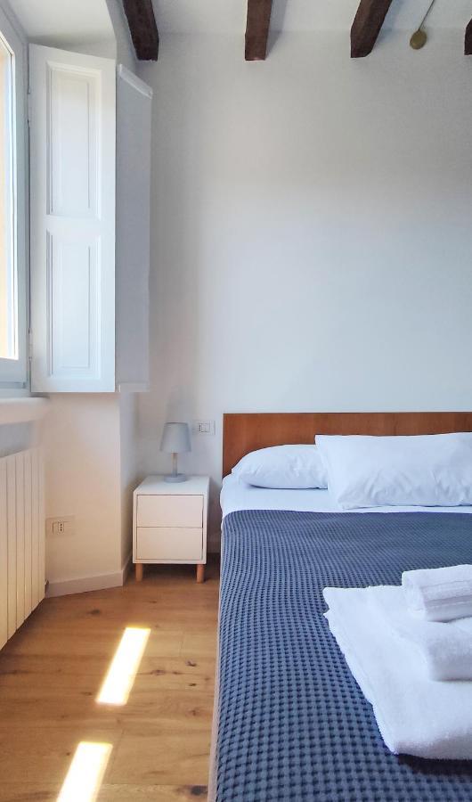 Milano Navigli Apartment - Via Vigevano Exterior photo